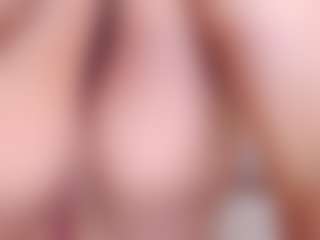 sweetykitty's Live Sex Cam Show