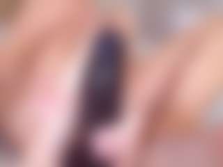 sweetykitty's Live Sex Cam Show