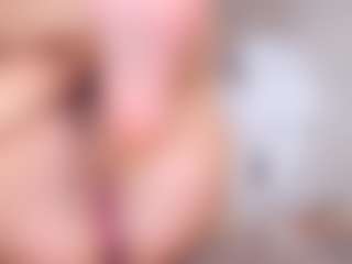 sweetykitty's Live Sex Cam Show