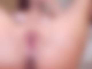sweetykitty's Live Sex Cam Show