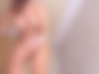 Live cam show with sweetykitty - Fucking on Camsoda Late Night