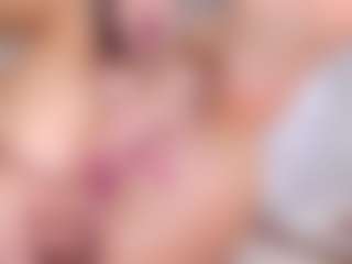 Live cam show with sweetykitty - Brown Eyes on CamClone