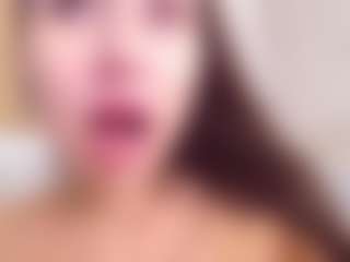 sweetykitty's Live Sex Cam Show