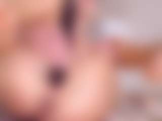 sweetykitty's Live Sex Cam Show