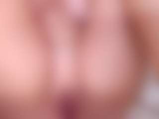 sweetykitty's Live Sex Cam Show