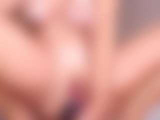sweetykitty's Live Sex Cam Show