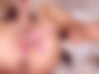 sweetykitty's Live Sex Cam Show