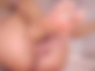 sweetykitty's Live Sex Cam Show