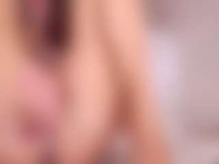 sweetykitty's Live Sex Cam Show