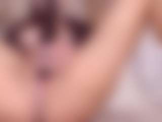sweetykitty's Live Sex Cam Show