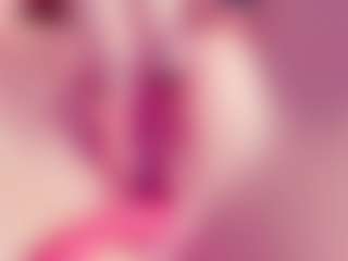 Live cam show with kitty Mary Marie - Flashing on Camsoda