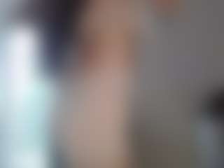 Live cam show with Malena - Solo on Camsoda