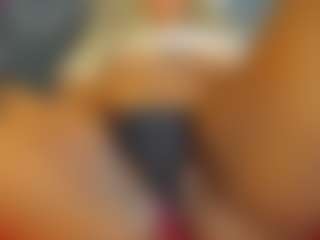 Live cam show with E L I E T T E - Colombia on crypto-cams