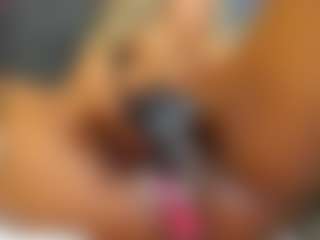 E L I E T T E's Live Sex Cam Show