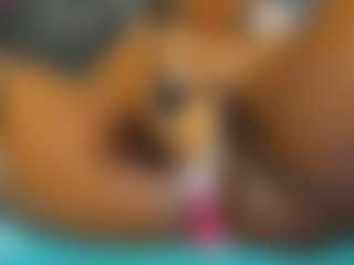 E L I E T T E's Live Sex Cam Show