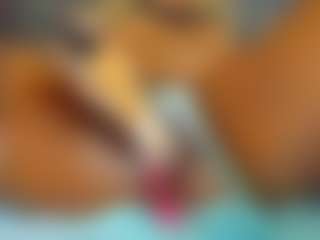 E L I E T T E's Live Sex Cam Show
