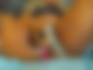 E L I E T T E's Live Sex Cam Show
