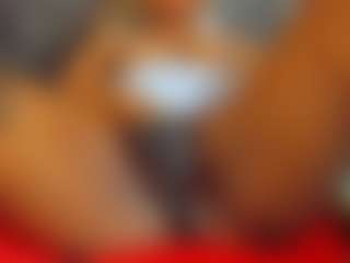 Live cam show with E L I E T T E - Brown Hair on Dolls Live