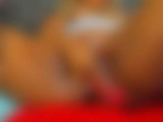 Live cam show with E L I E T T E - Brown Hair on CamwithHer
