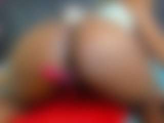 E L I E T T E's Live Sex Cam Show
