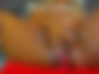 Live cam show with E L I E T T E - Bedroom Brown Hair on Fit Hotties