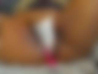 E L I E T T E's Live Sex Cam Show