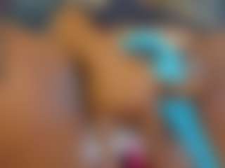 E L I E T T E's Live Sex Cam Show