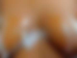 E L I E T T E's Live Sex Cam Show