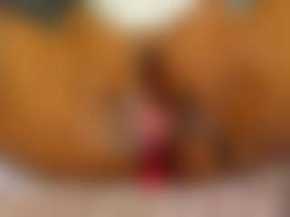 Live cam show with E L I E T T E - Ebony on Camsoda | colombia