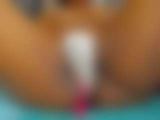 E L I E T T E's Live Sex Cam Show