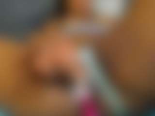 E L I E T T E's Live Sex Cam Show