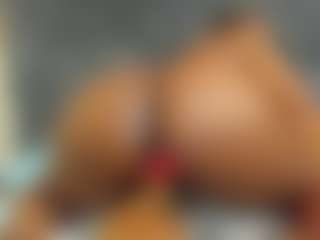 E L I E T T E's Live Sex Cam Show