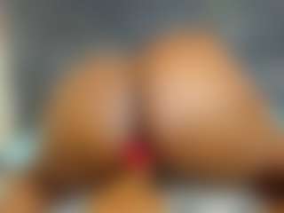 E L I E T T E's Live Sex Cam Show