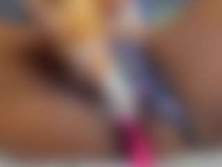 E L I E T T E's Live Sex Cam Show