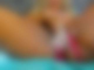 E L I E T T E's Live Sex Cam Show