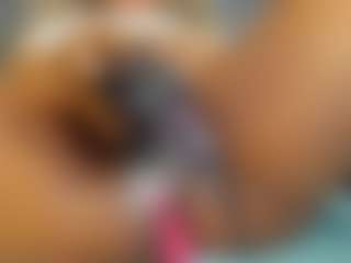E L I E T T E's Live Sex Cam Show
