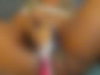 E L I E T T E's Live Sex Cam Show