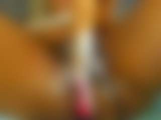 E L I E T T E's Live Sex Cam Show