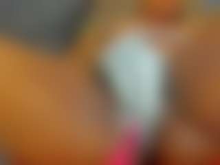 E L I E T T E's Live Sex Cam Show
