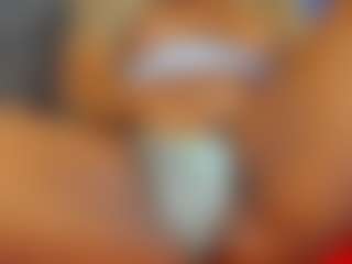 E L I E T T E's Live Sex Cam Show