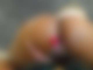 E L I E T T E's Live Sex Cam Show