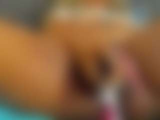 E L I E T T E's Live Sex Cam Show