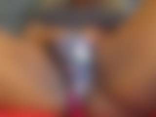 E L I E T T E's Live Sex Cam Show