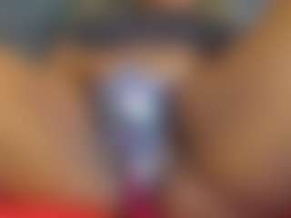 E L I E T T E's Live Sex Cam Show
