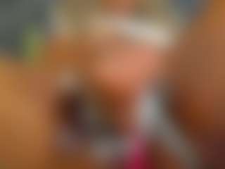 E L I E T T E's Live Sex Cam Show