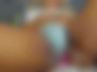 E L I E T T E's Live Sex Cam Show