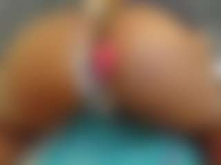 E L I E T T E's Live Sex Cam Show