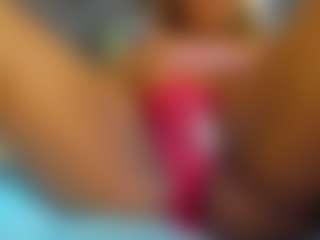 Live cam show with E L I E T T E - Double Penetration on EXY