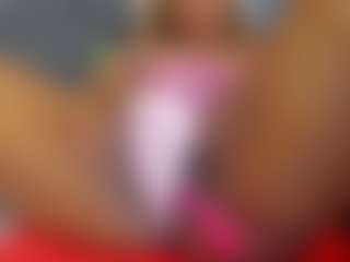 Live cam show with E L I E T T E - Ebony on Camsoda | colombia