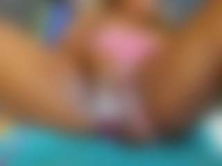 E L I E T T E's Live Sex Cam Show